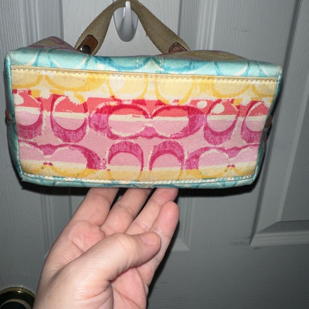 Coach Multicolor Signature Print Women's Bag. 41231. - Picture 3 of 6